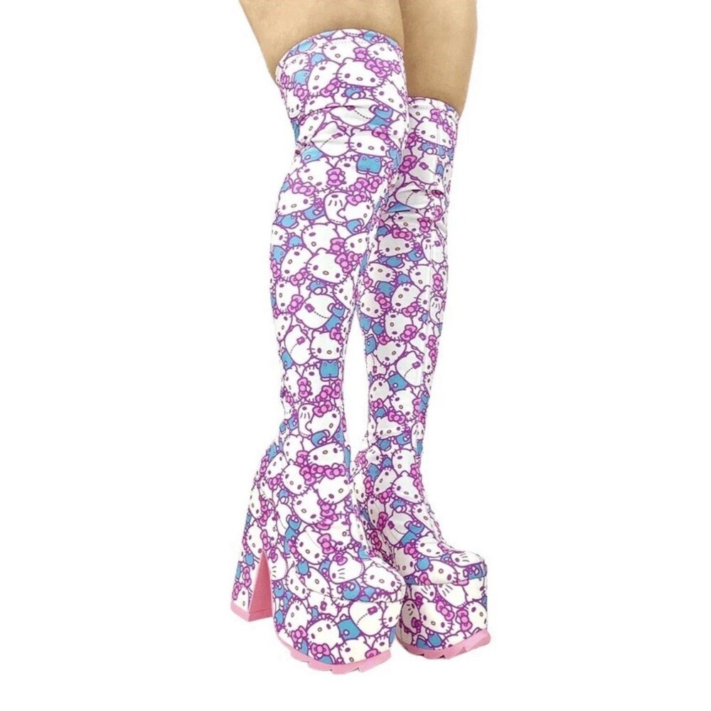 Y.R.U. x Sanrio Collab Hello Kitty Heels Labyrinth White Pink Blue New Size 9